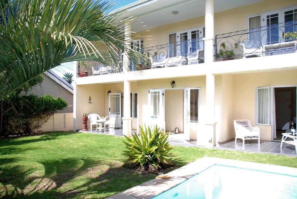 Mandalay Guest House Plettenberg Bay Exterior photo
