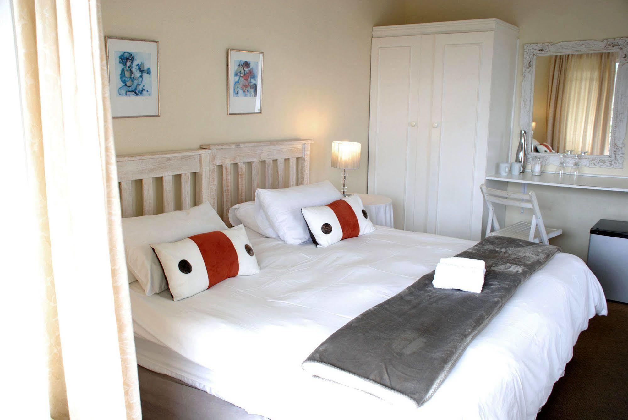Mandalay Guest House Plettenberg Bay Exterior photo