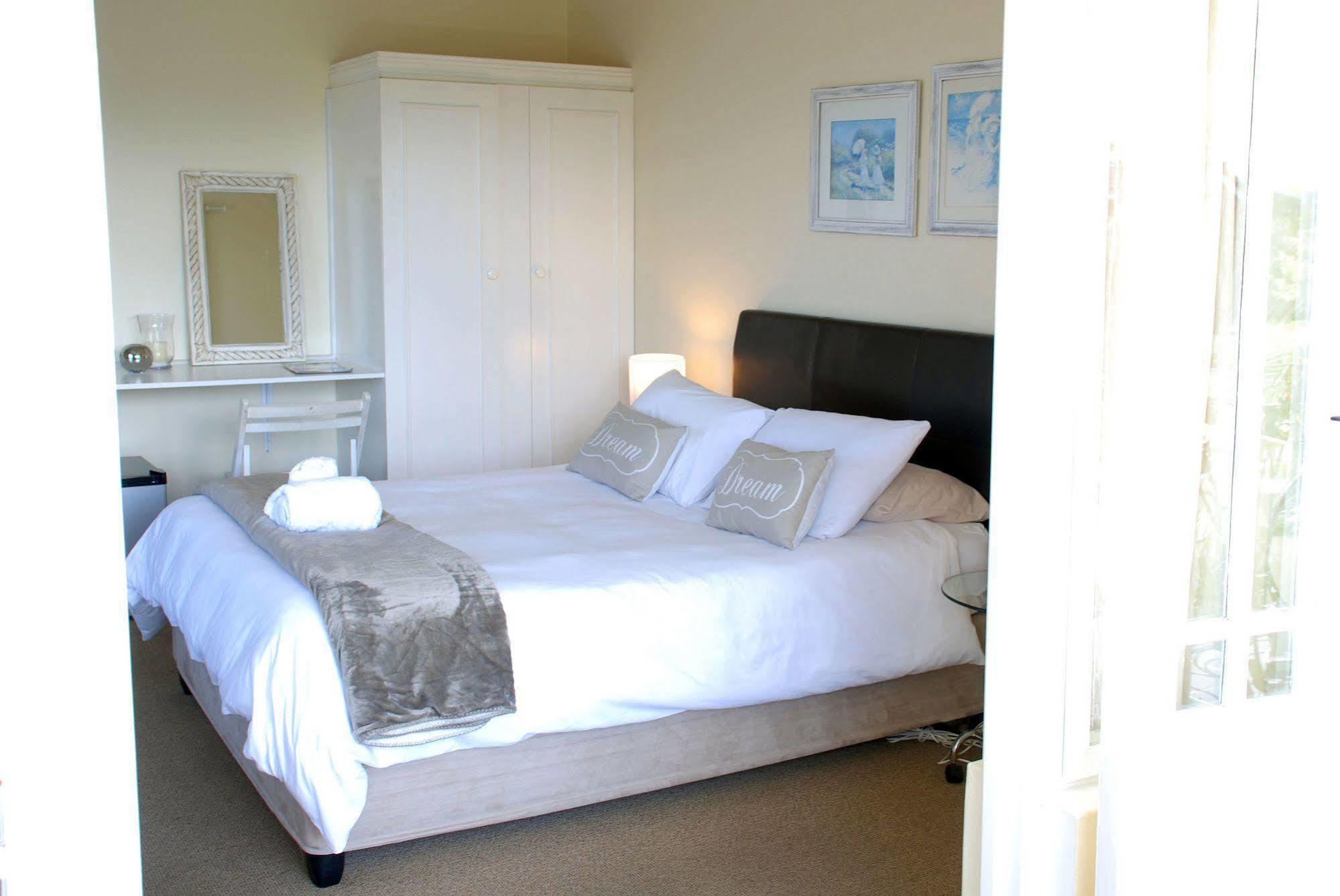 Mandalay Guest House Plettenberg Bay Exterior photo
